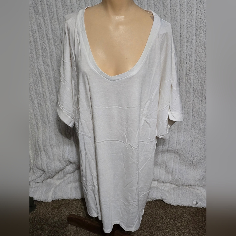 GLITZY GIRL T-SHIRT